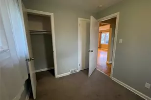 530 Jenne Dr, Pittsburgh, PA 15236 - Photo 19