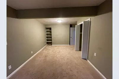 530 Jenne Dr, Pittsburgh, PA 15236 - Photo 17