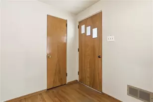 977 Vallevista St, Pittsburgh, PA 15234 - Photo 17