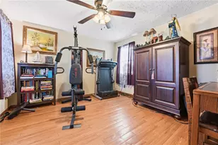 1279 Griswold St, Sharon, PA 16146 - Photo 11