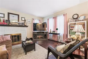 1279 Griswold St, Sharon, PA 16146 - Photo 9