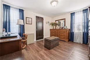 1279 Griswold St, Sharon, PA 16146 - Photo 21