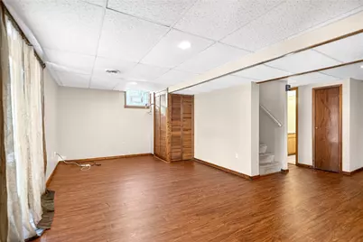 2421 Cronemeyer Ave, Pittsburgh, PA 15212 - Photo 19