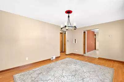 2421 Cronemeyer Ave, Pittsburgh, PA 15212 - Photo 5
