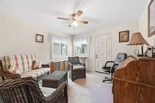 628 Edmond St, Pittsburgh, PA 15224 - Photo 5