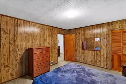 324 Beech St, Vandergrift, PA 15690 - Photo 13