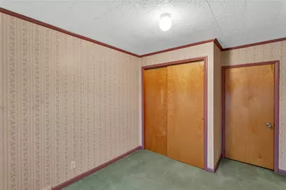 324 Beech St, Vandergrift, PA 15690 - Photo 17