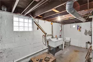 324 Beech St, Vandergrift, PA 15690 - Photo 21