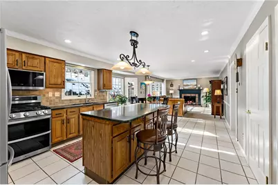 173 Slatewood Ct, Bethel Park, PA 15102 - Photo 5