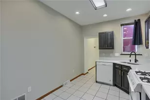 2810 Sarah St, Pittsburgh, PA 15203 - Photo 13
