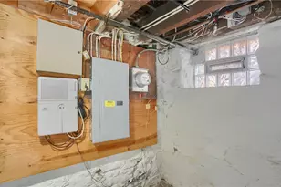 2810 Sarah St, Pittsburgh, PA 15203 - Photo 33