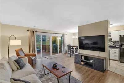 57 Monmouth Dr, Cranberry Township, PA 16066 - Photo 3