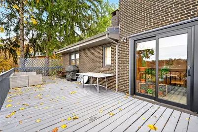 1526 Vermont Ave, White Oak, PA 15131 - Photo 9