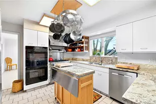 1526 Vermont Ave, White Oak, PA 15131 - Photo 19