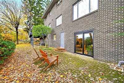 1526 Vermont Ave, White Oak, PA 15131 - Photo 7