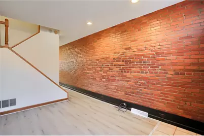 2810 Sarah St #2, Pittsburgh, PA 15203 - Photo 7