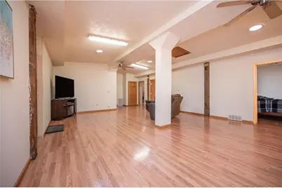 180 Hover, East Lackawannock Township, PA 16137 - Photo 23