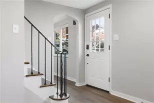 378 Fernhill Ave, Pittsburgh, PA 15226 - Photo 3