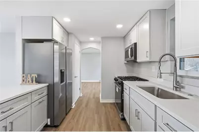 378 Fernhill Ave, Pittsburgh, PA 15226 - Photo 15