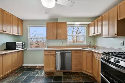 126 Gardenview Drive, Pittsburgh, PA 15212 - Photo 9