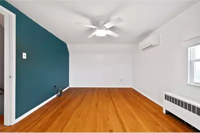 126 Gardenview Drive, Pittsburgh, PA 15212 - Photo 13