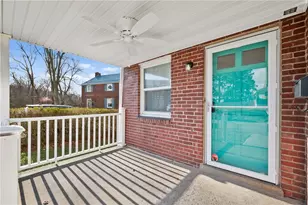 126 Gardenview Dr, Pittsburgh, PA 15212 - Photo 3