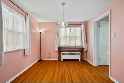 126 Gardenview Drive, Pittsburgh, PA 15212 - Photo 7