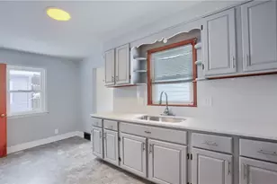 1704 Audley Ave, New Castle, PA 16105 - Photo 9