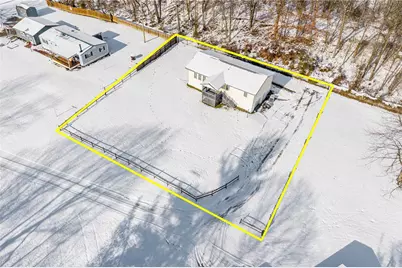 135 Virginia Street, Kirby - Mount Morris, PA 15349 - Photo 11