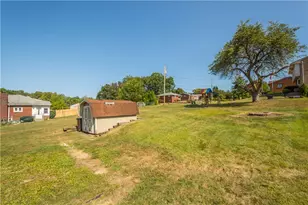 215 Pinchtown Rd, Pittsburgh, PA 15236 - Photo 29