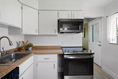 215 Pinchtown Road, Pittsburgh, PA 15236 - Photo 7