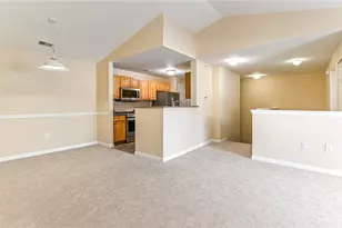 1201 Lenox Oval, Ross Twp, PA 15237 - Photo 9