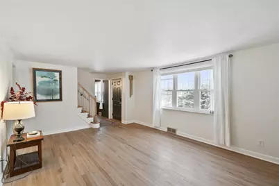 2324 Wells Dr, Bethel Park, PA 15102 - Photo 5