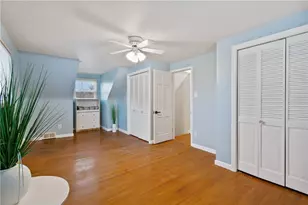 2324 Wells Dr, Bethel Park, PA 15102 - Photo 23