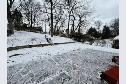 2324 Wells Dr, Bethel Park, PA 15102 - Photo 35