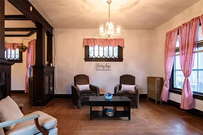 222 N 2nd St, Jeannette, PA 15644 - Photo 9