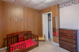 222 N 2nd St, Jeannette, PA 15644 - Photo 21