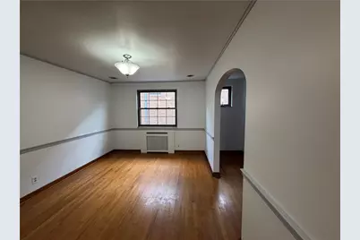 2225 Hampton St, Pittsburgh, PA 15218 - Photo 9