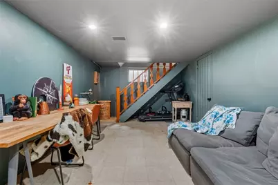 172 E Wedgewood Drive, Ross Twp, PA 15229 - Photo 17