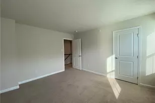 228 Frances Ln, Cecil, PA 15057 - Photo 13