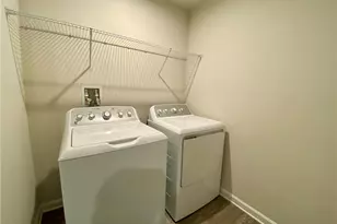 228 Frances Ln, Cecil, PA 15057 - Photo 25