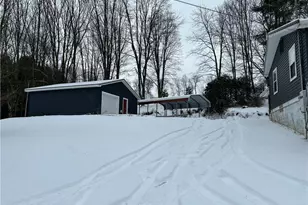 1675 Raspberry Rd, Green/Commdre/Prchse, PA 15728 - Photo 37