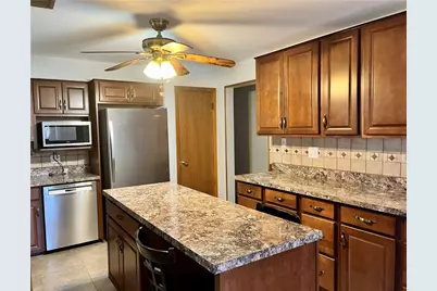 3911 Hickory Hill Rd, Murrysville, PA 15668 - Photo 11