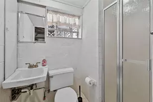 6711 E Barivista Dr, Pittsburgh, PA 15147 - Photo 25