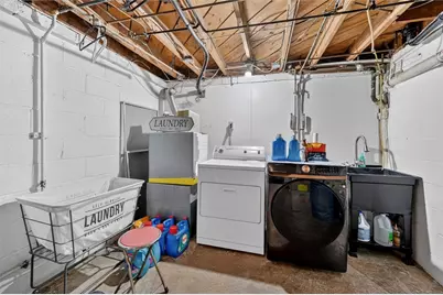 6711 E Barivista Dr, Pittsburgh, PA 15147 - Photo 27