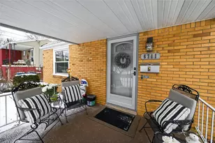 6711 E Barivista Dr, Pittsburgh, PA 15147 - Photo 3