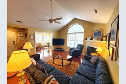 252 Fair Meadow Drive, Chartiers, PA 15301 - Photo 3