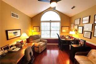 252 Fair Meadow Dr, Chartiers, PA 15301 - Photo 13