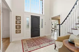 1070 St Mellion Dr, Collier Township, PA 15142 - Photo 5