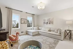 1070 St Mellion Dr, Collier Township, PA 15142 - Photo 31